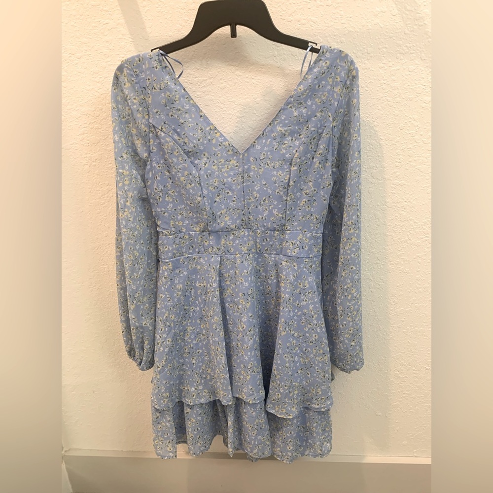 Long Sleeve Floral Print Dress - Perfect for brunch or weekends!